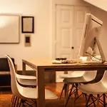 Bed & Breakfast Loft Porto
