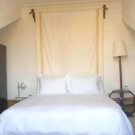 Bed & Breakfast Loft