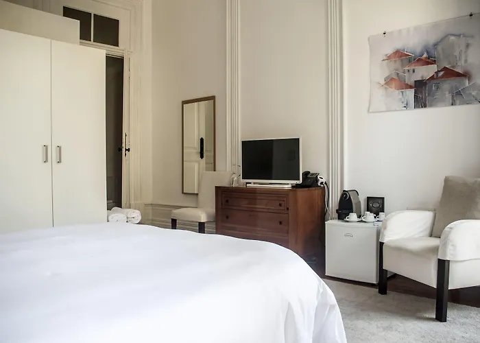 Bed & Breakfast Loft 4*