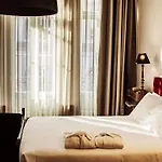 Loft Bed and breakfast 4*