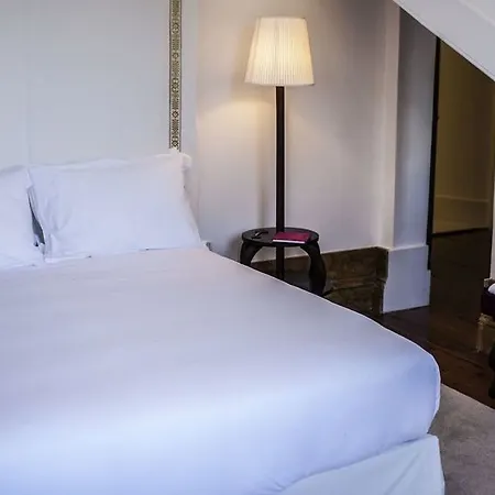Loft Bed & Breakfast 4*
