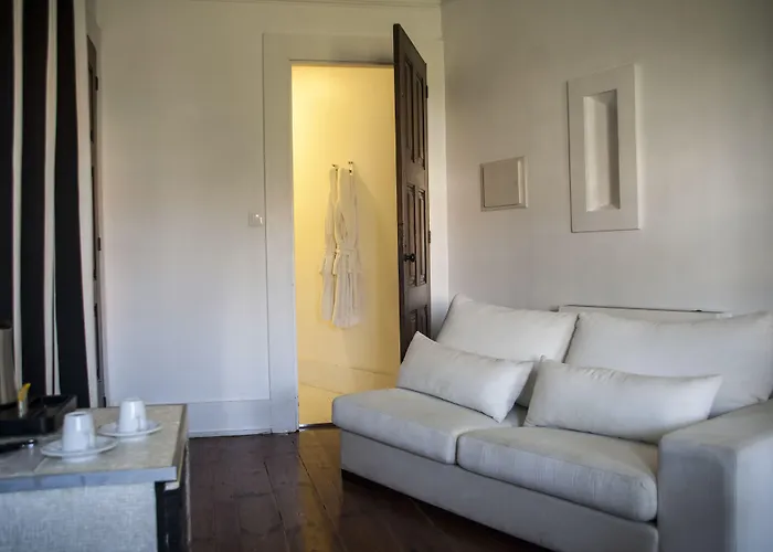 לינה וארוחת בוקר Loft פורטו